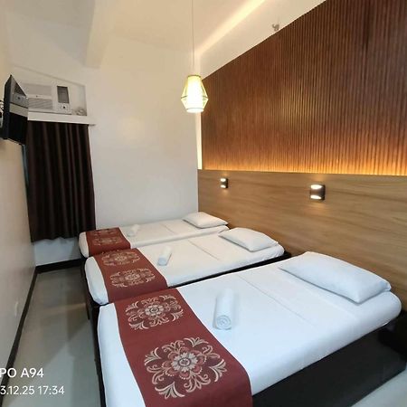 Stone House Quezon City San Juan  Eksteriør billede