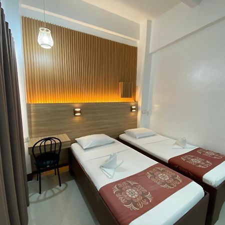 Stone House Quezon City San Juan  Eksteriør billede