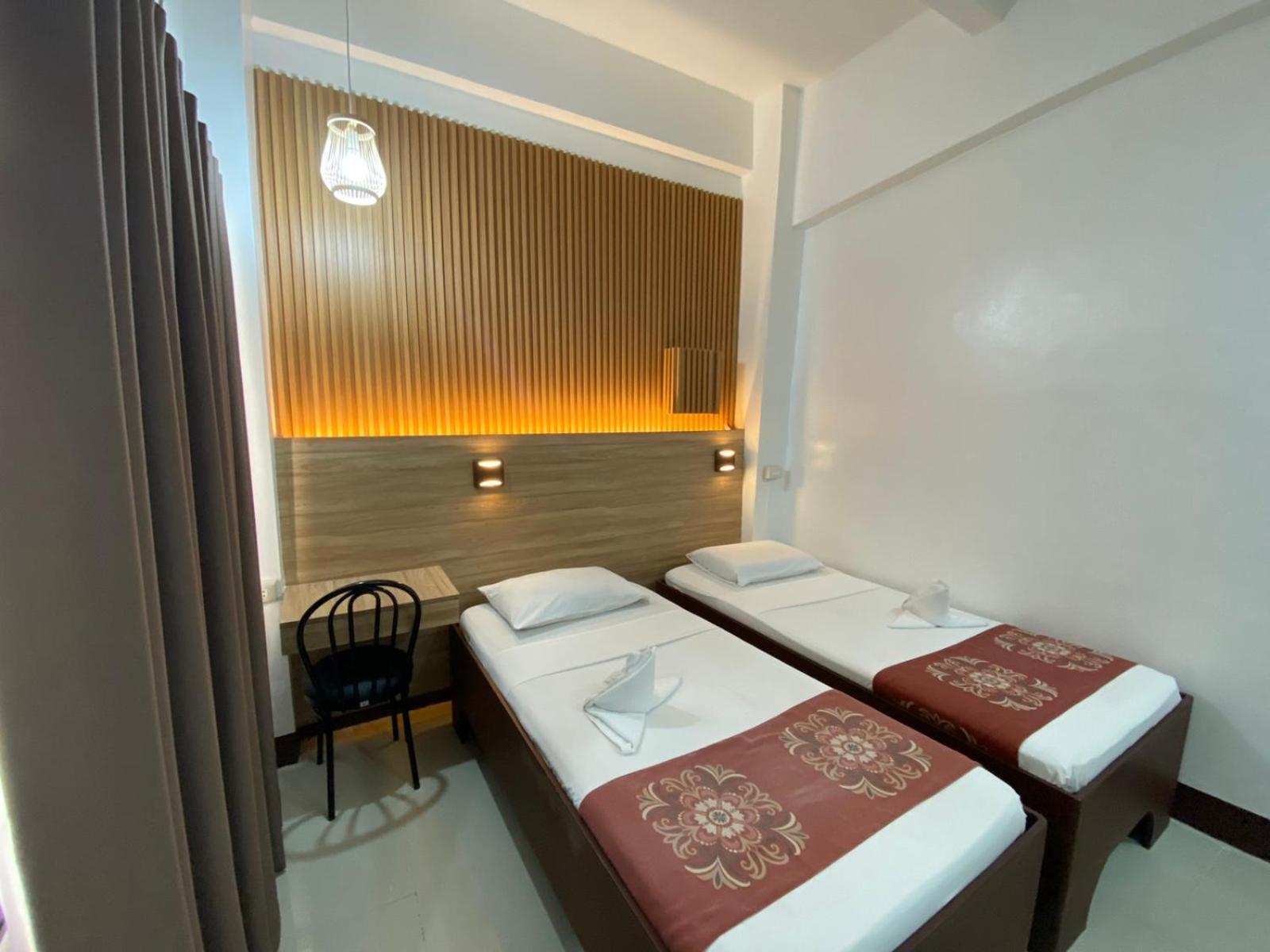 Stone House Quezon City San Juan  Eksteriør billede